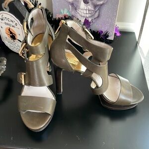 MICHAEL KORS Gorgeous HEELS 👠
